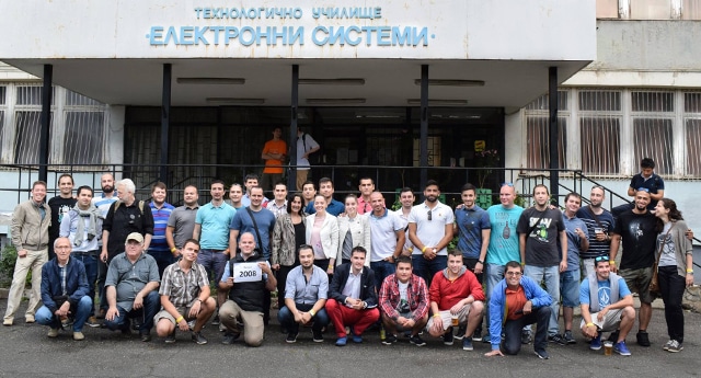 ТУЕС обучава гръбнака на IT индустрията в България