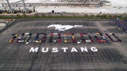 Mustang е най-продаваната спортна кола в света