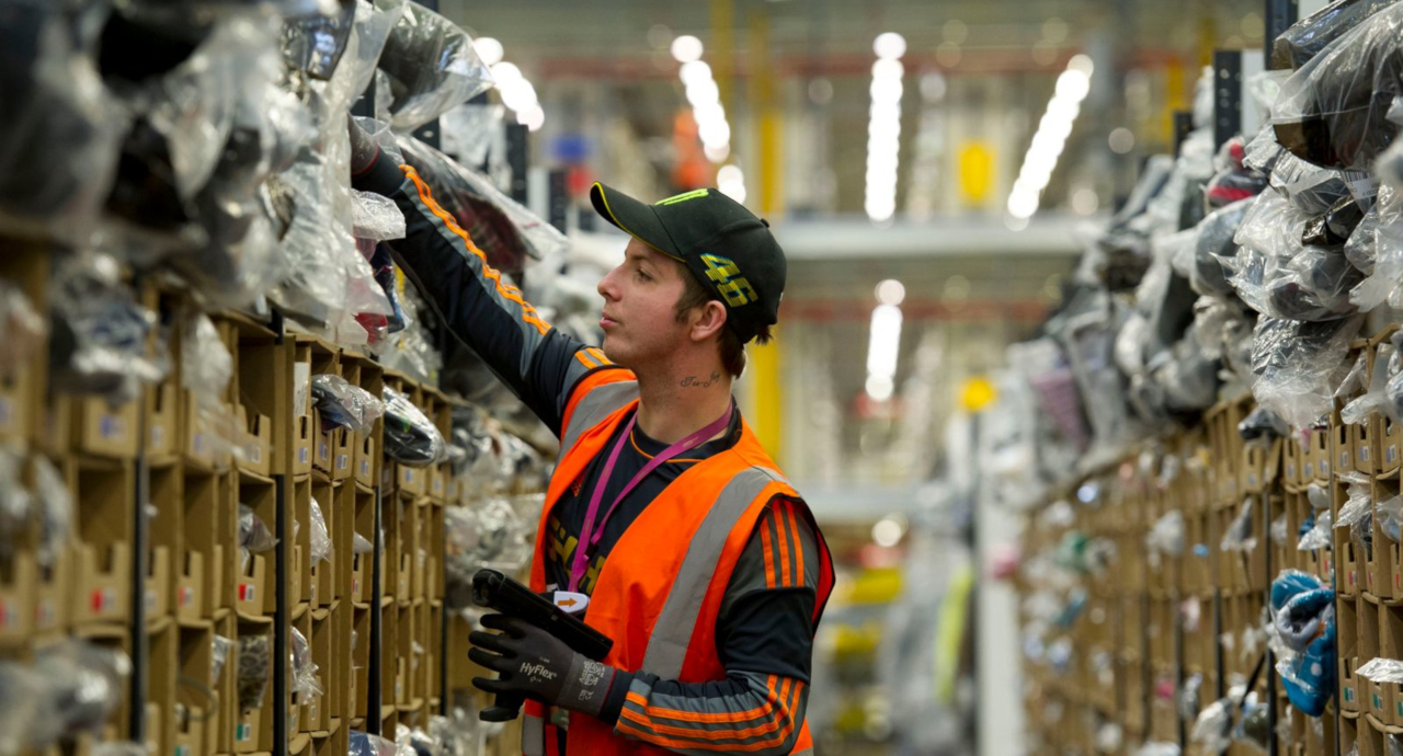 Amazon наема нови 100 000 служители заради COVID-19