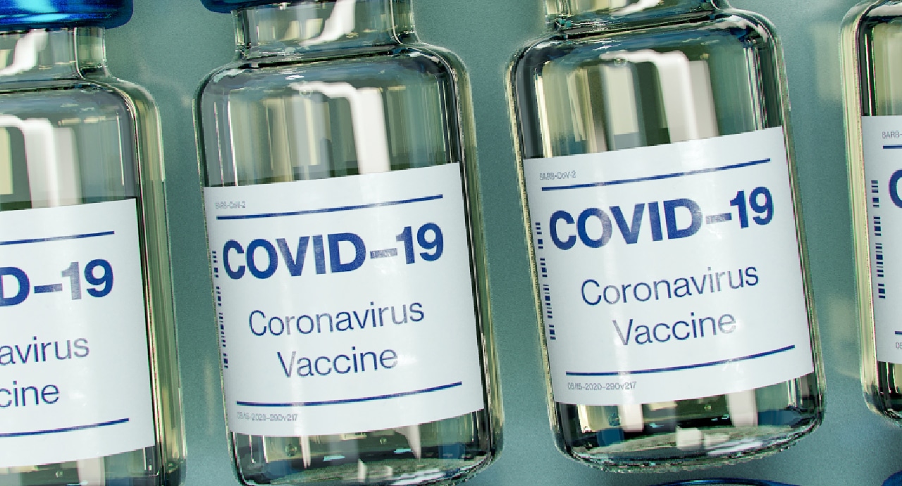 Microsoft предупреди за хакерски намеси в разработването на ваксина срещу COVID