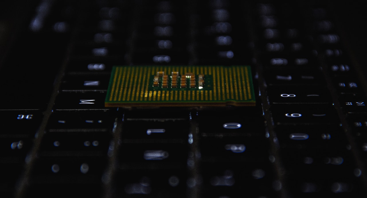M1 чипът – големият проблем пред Intel