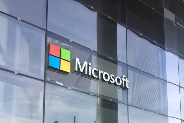 Microsoft пуска непланиранa OOB актуализация