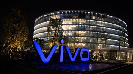 Vivo официално вече е на българския пазар