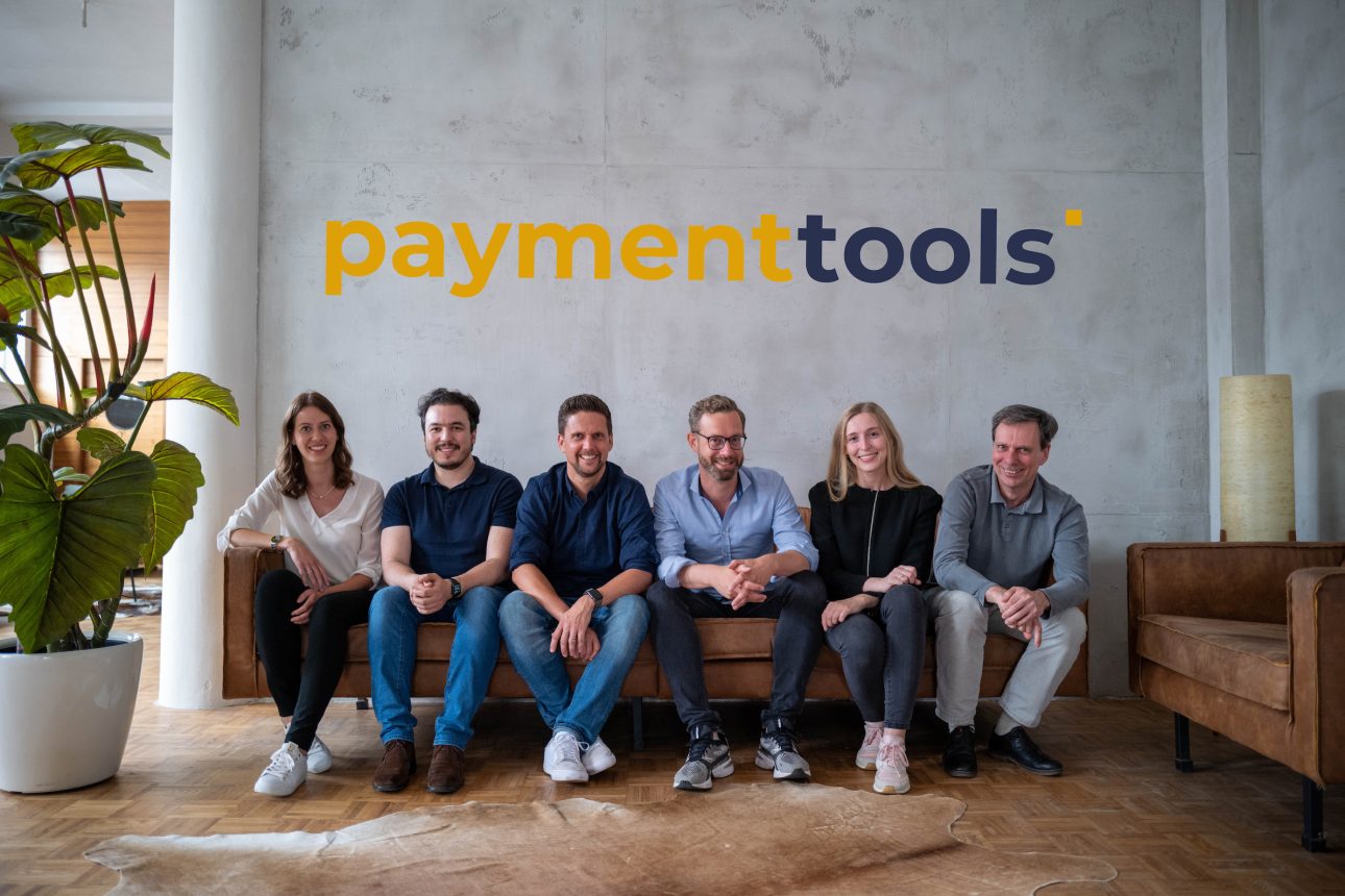 Paymenttools: повече от доставчик на платежни услуги