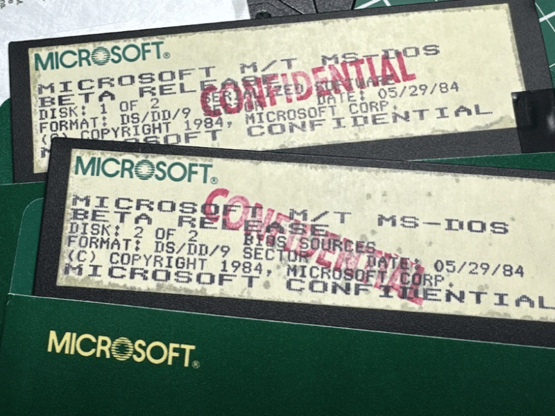 Microsoft и IBM Отвориха Историческия Код на MS-DOS 4.00 