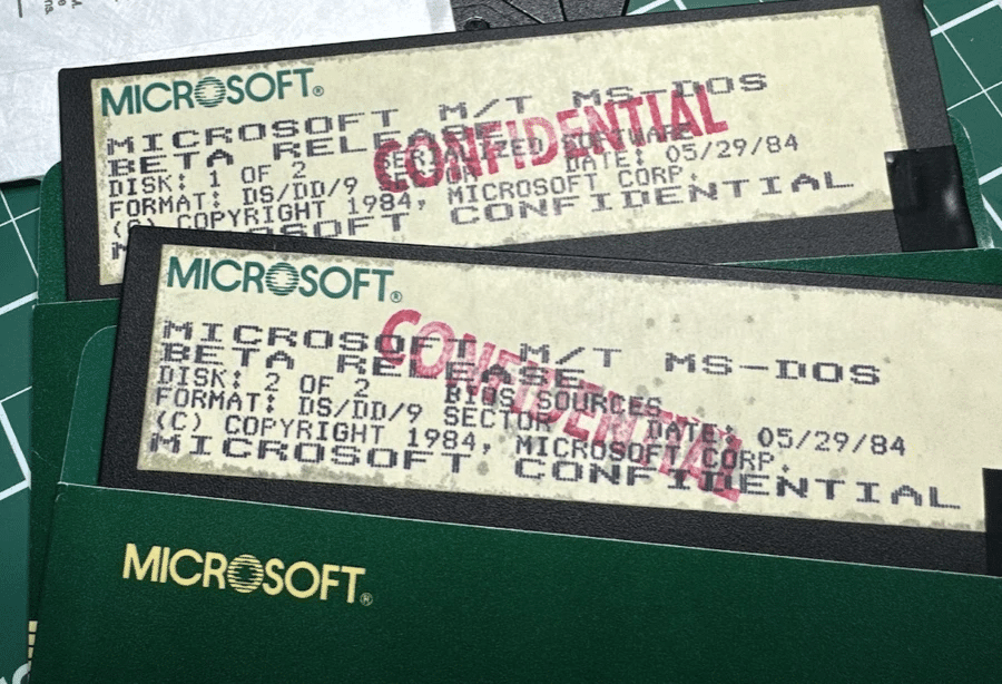 Microsoft и IBM Отвориха Историческия Код на MS-DOS 4.00 