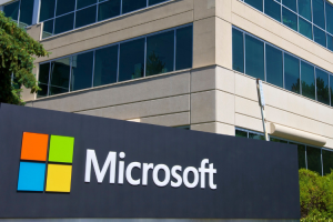 Microsoft и OpenAI Създават Суперкомпютър за 100 млрд. долара