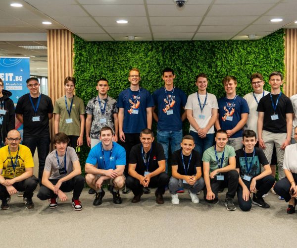 Таланти от София, Хасково и Разград са на Челните Позиции в Пети Кръг на CodeIT