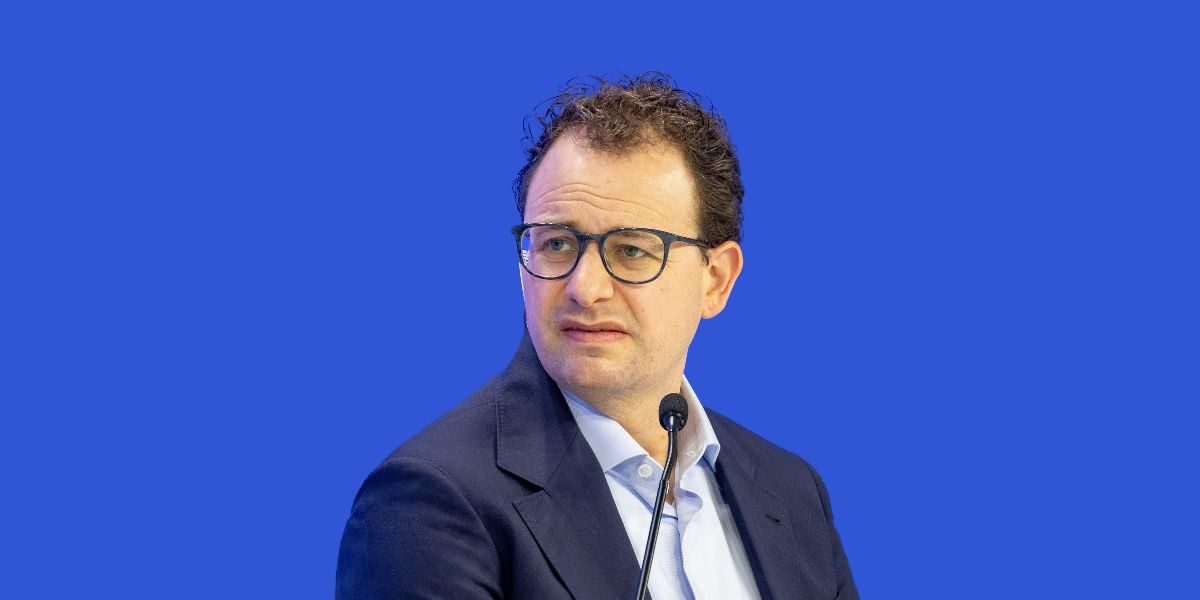 Anthropic на кръстопът: напрежение с Пентагона, оценка от $380 млрд. и бъдещето на AI