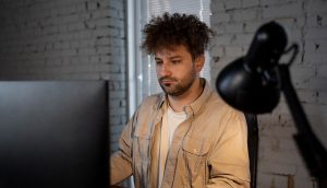 Advertising campaign metrics to monitor when working with Facebook