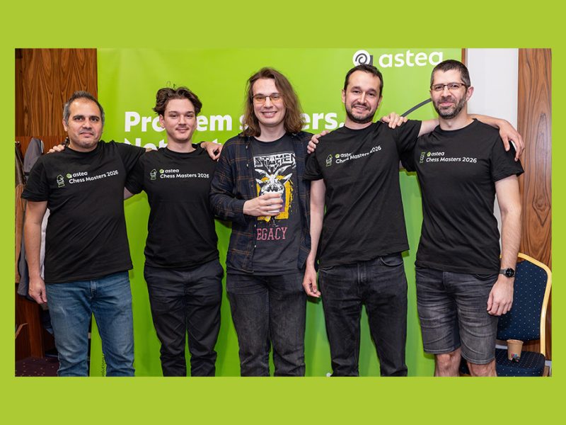 Логиката и способността да предвиждаш няколко хода напред са фундаментални както на шахматната дъска, така и в ИТ бранша